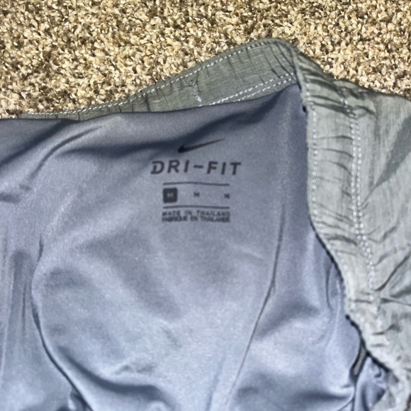 Nike Dri-FIT Shorts Men's Medium Standard Gym Running Lightweight Flex Logo - Picture 6 of 7